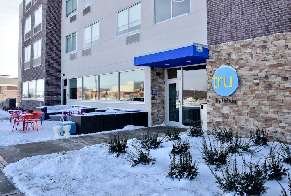 Tru By Hilton Lawrence Hotel Exterior photo